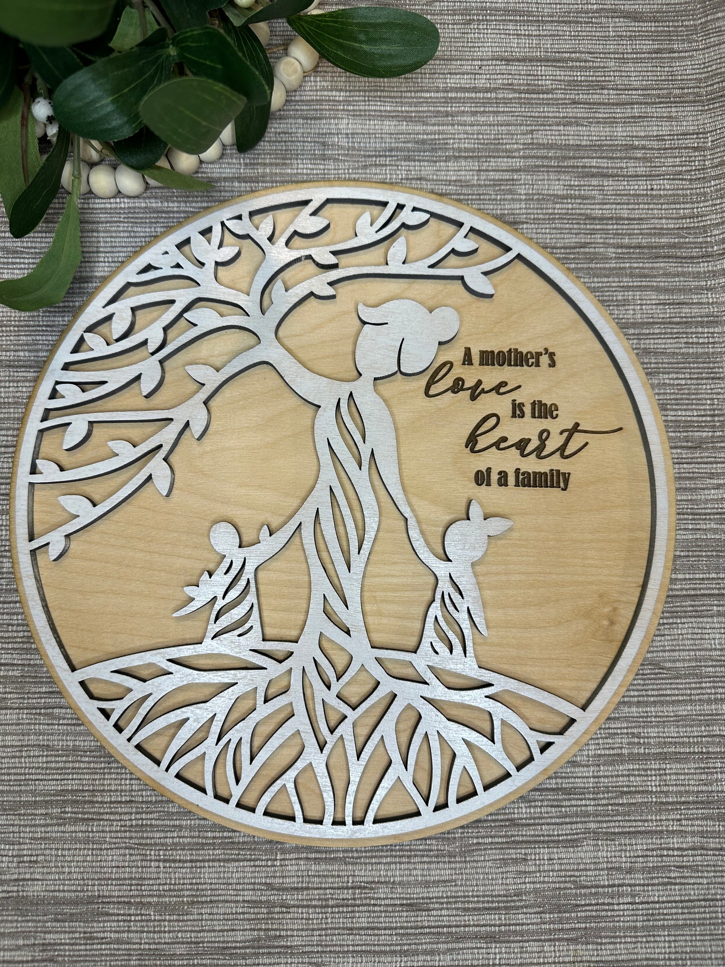 Mother’s Love Tree Decor